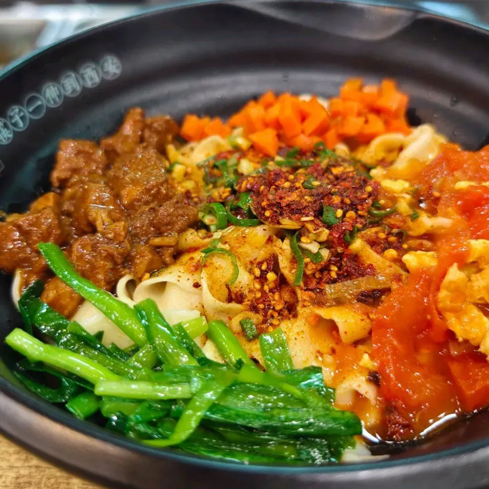 秦馍手西安面馆(华润·凯旋门店)