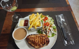 The Seven Seas Restaurant/pub