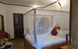 Bougainvillea Safari Lodge