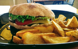Grill House Pelajic
