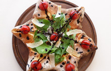 Island Restaurant & Pizza餐厅图片