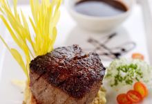 The Steakhouse at Paso Robles Inn美食图片