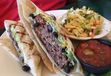 Crazy Burger Cafe & Juice Bar美食图片