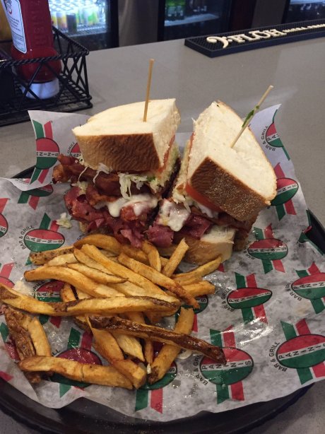 Panini's Bar and Grill餐厅图片
