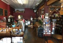 Baine's Books and Coffee购物图片