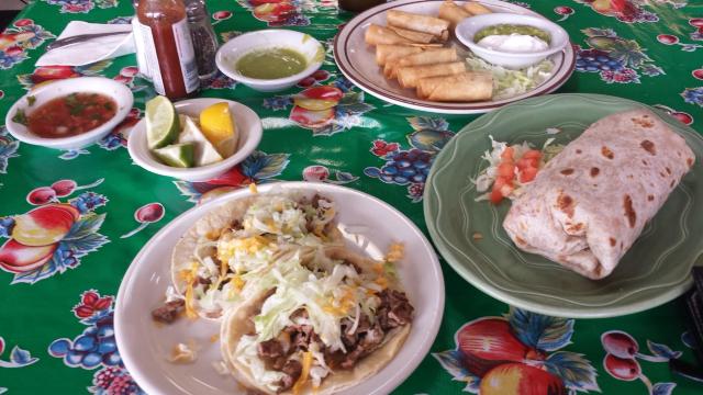 El Compadre