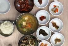 Hwangso Sikdang美食图片