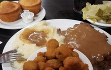 Larry's Restaurant餐厅图片