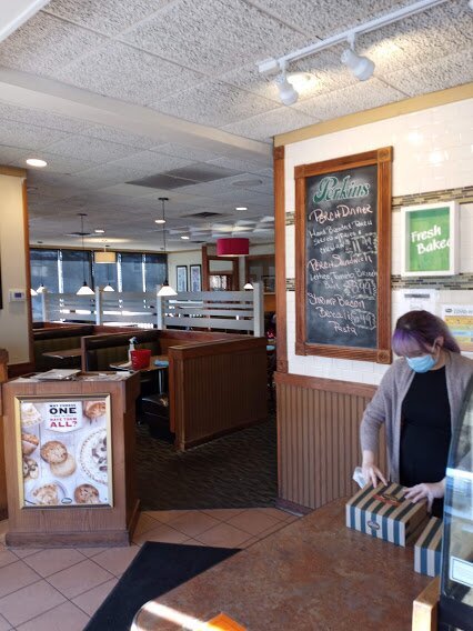 Perkins Restaurant & Bakery
