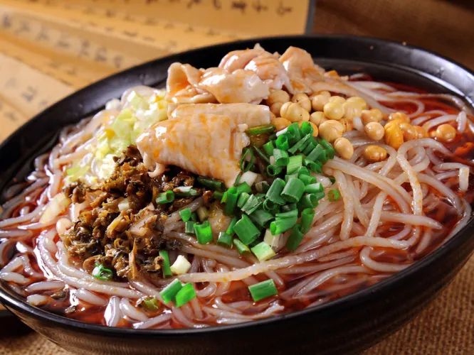 文杰砂锅米线美食图片