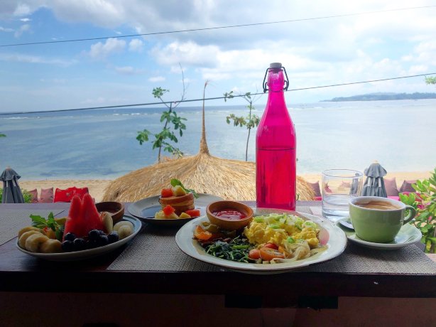 PinkCoco Gili Air Sunset Bar & Resto