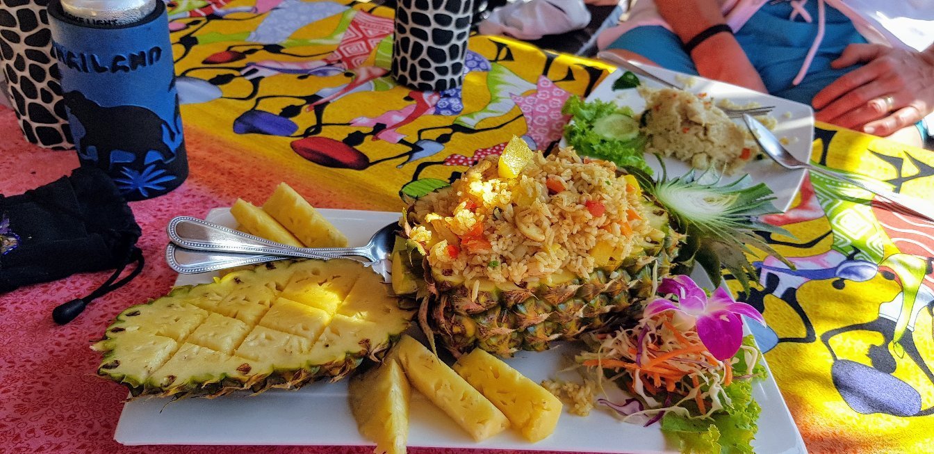 Lanna restaurant and massage