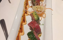 Yumm Thai Sushi and Beyond餐厅图片