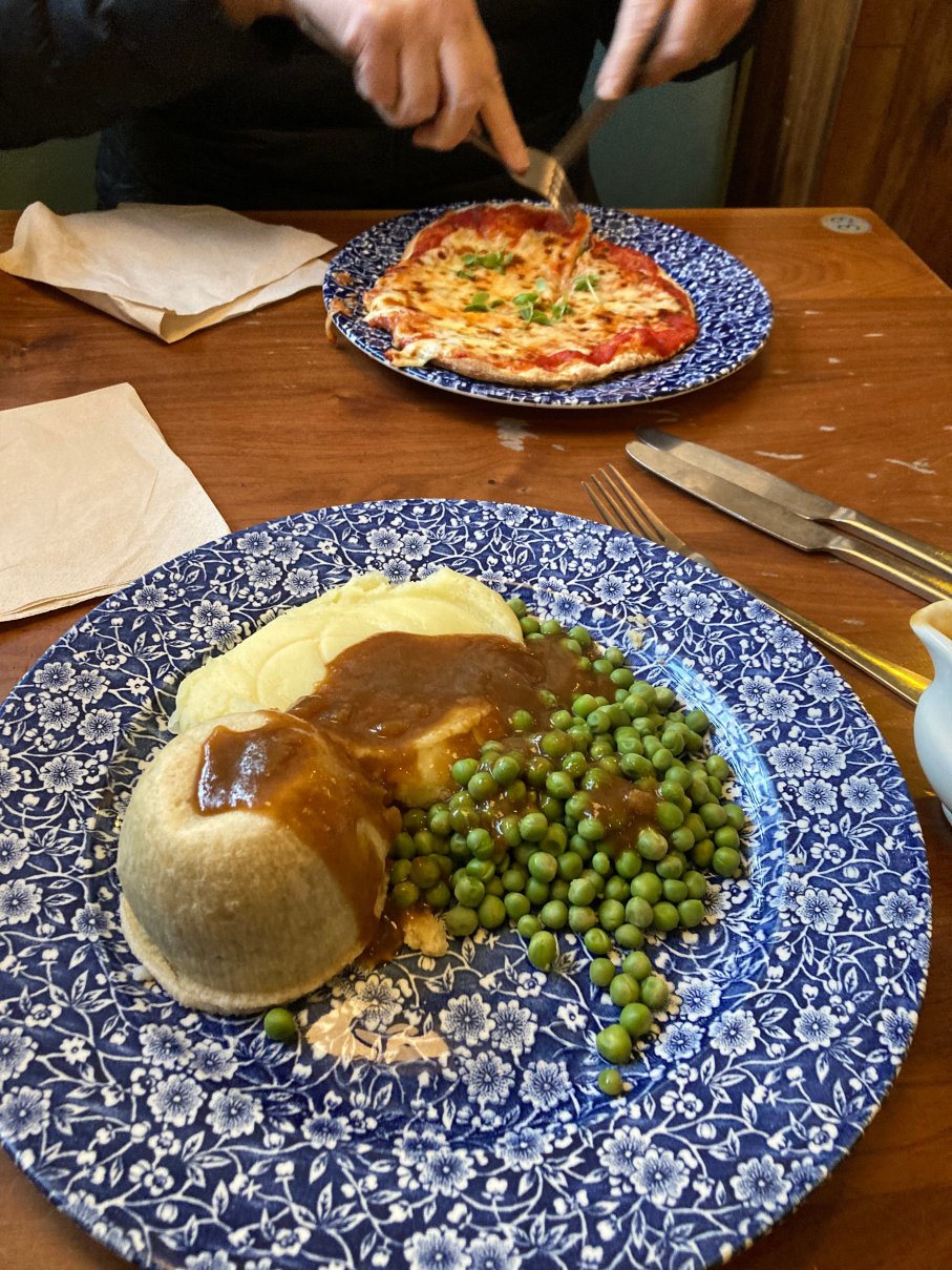 The Six Bells - JD Wetherspoon