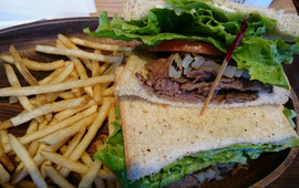 Kua `Aina Aeon Lake Town
