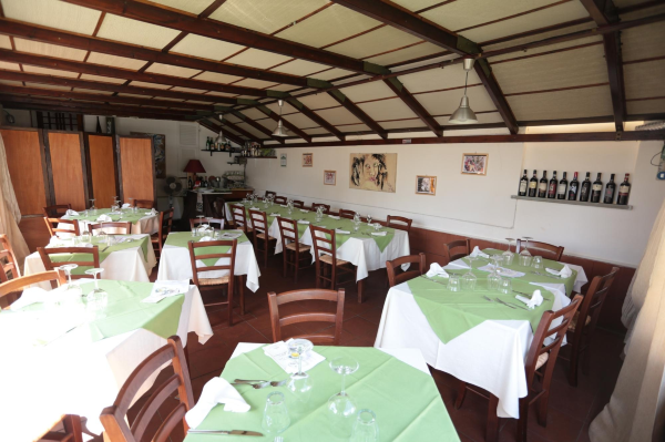 Ristorante Interno 23