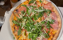 Hollywood Pub Pizzeria Forno a Legna餐厅图片