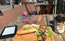 Riverside Cafe餐厅图片