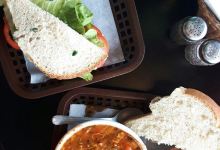 Upper Crust Bake House美食图片