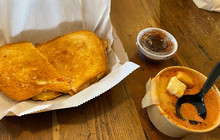 Grilled Cheese and Co餐厅图片