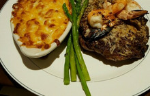 Centennial Steakhouse餐厅图片