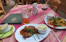 Zur Noll Hotel & Restaurant餐厅图片