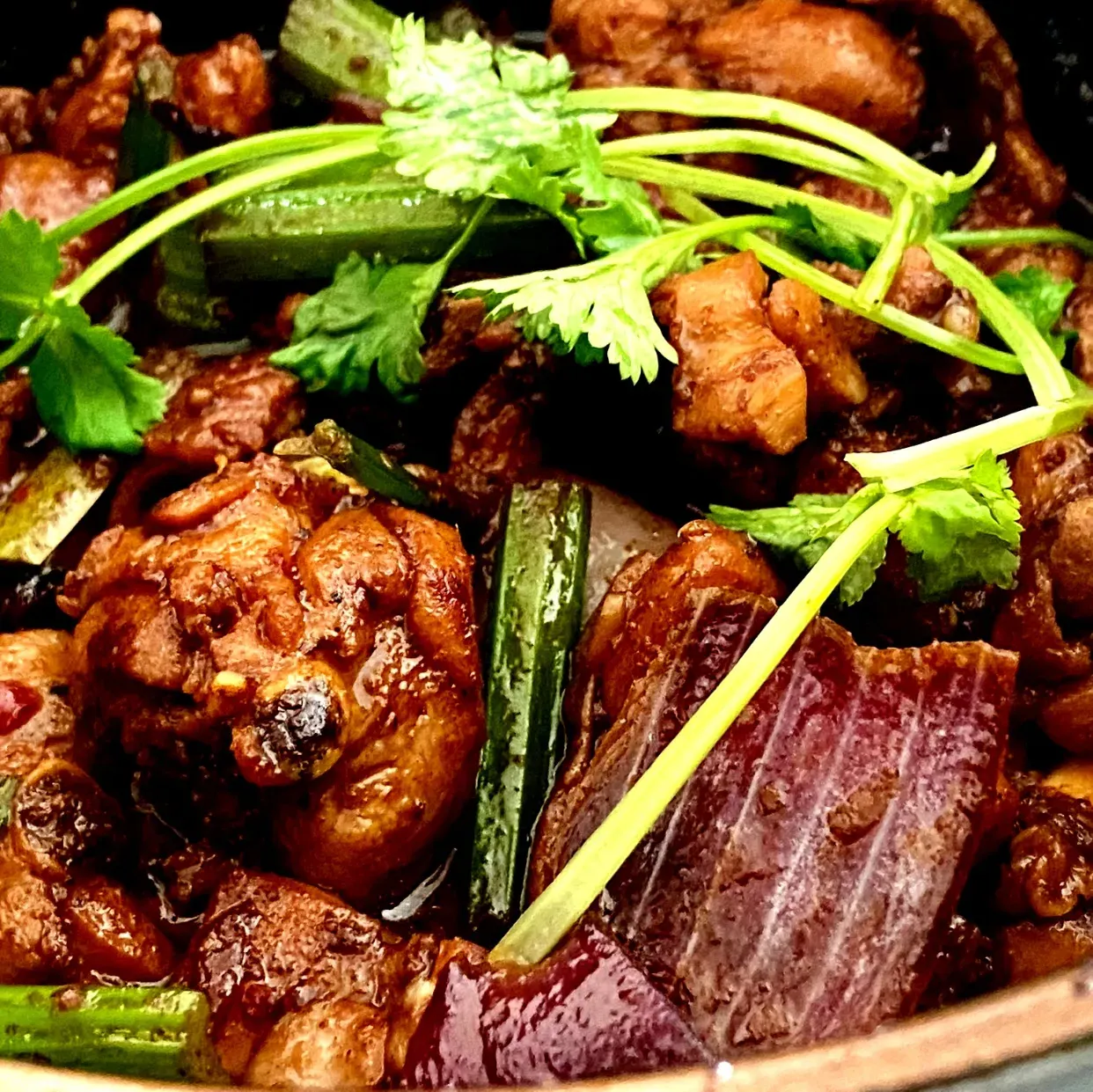 重庆鸡公煲一纸鸡·锡纸烧肉饭(商丘学院店)美食图片