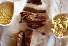 Rudy's Country Store & Bar B Q美食图片