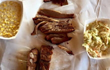 Rudy's Country Store & Bar B Q餐厅图片