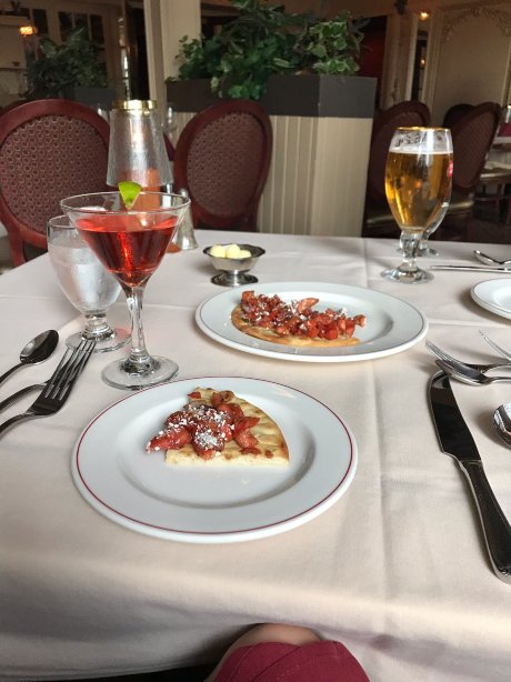 Bailey's Restaurant & Bar