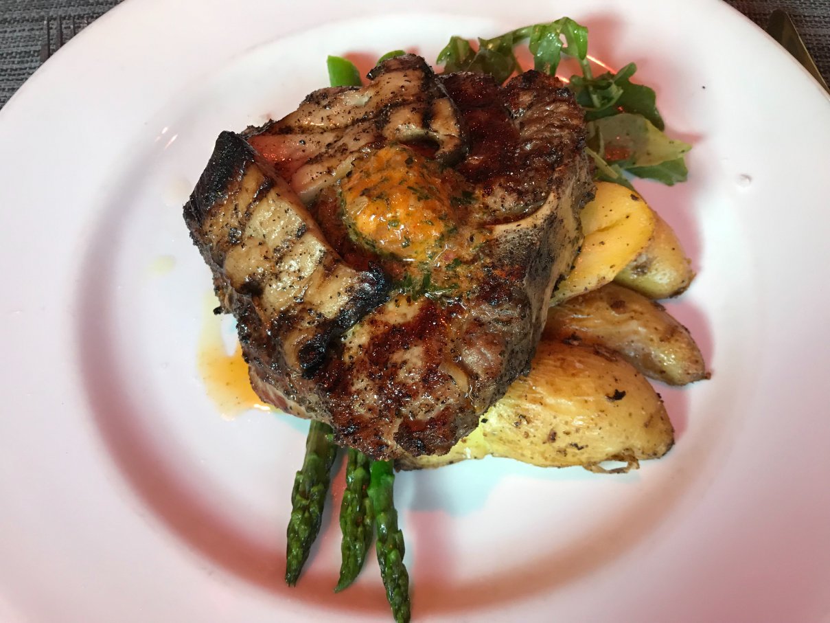 Red Door Bistro