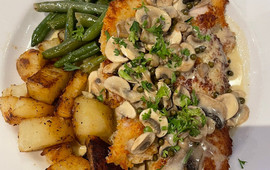 Black Bird Schnitzel Haus