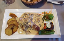 Caffe-Restoran Boomerang餐厅图片