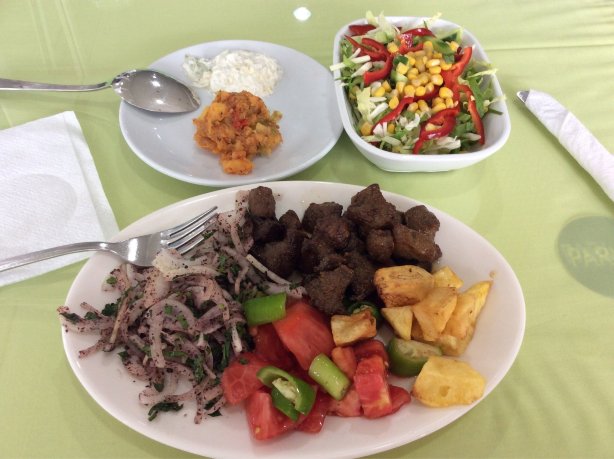 Parlak Restaurant