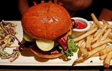 The Keg Steakhouse Bar餐厅图片