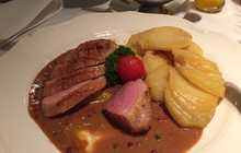 Gasthof Hiller餐厅图片
