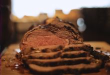 The Sleigh Ride Dinner at Lone Mountain Ranch美食图片