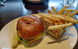 Yard House