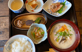 Cafe & Bar Morikuni