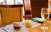 Redesdale Arms Hotel Restaurant餐厅图片
