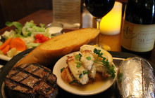 Driftwood Restaurant & Lounge餐厅图片