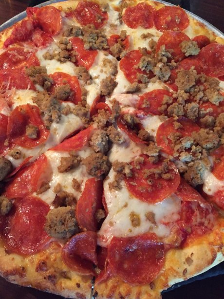 Idyllwild Pizza & Sports Center餐厅图片