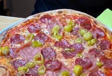 Feuerpfeils Holzofenpizza美食图片