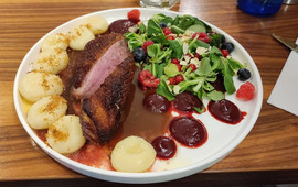 Bernard Pub- Restaurant