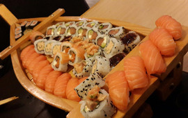 Akari Sushi Bar