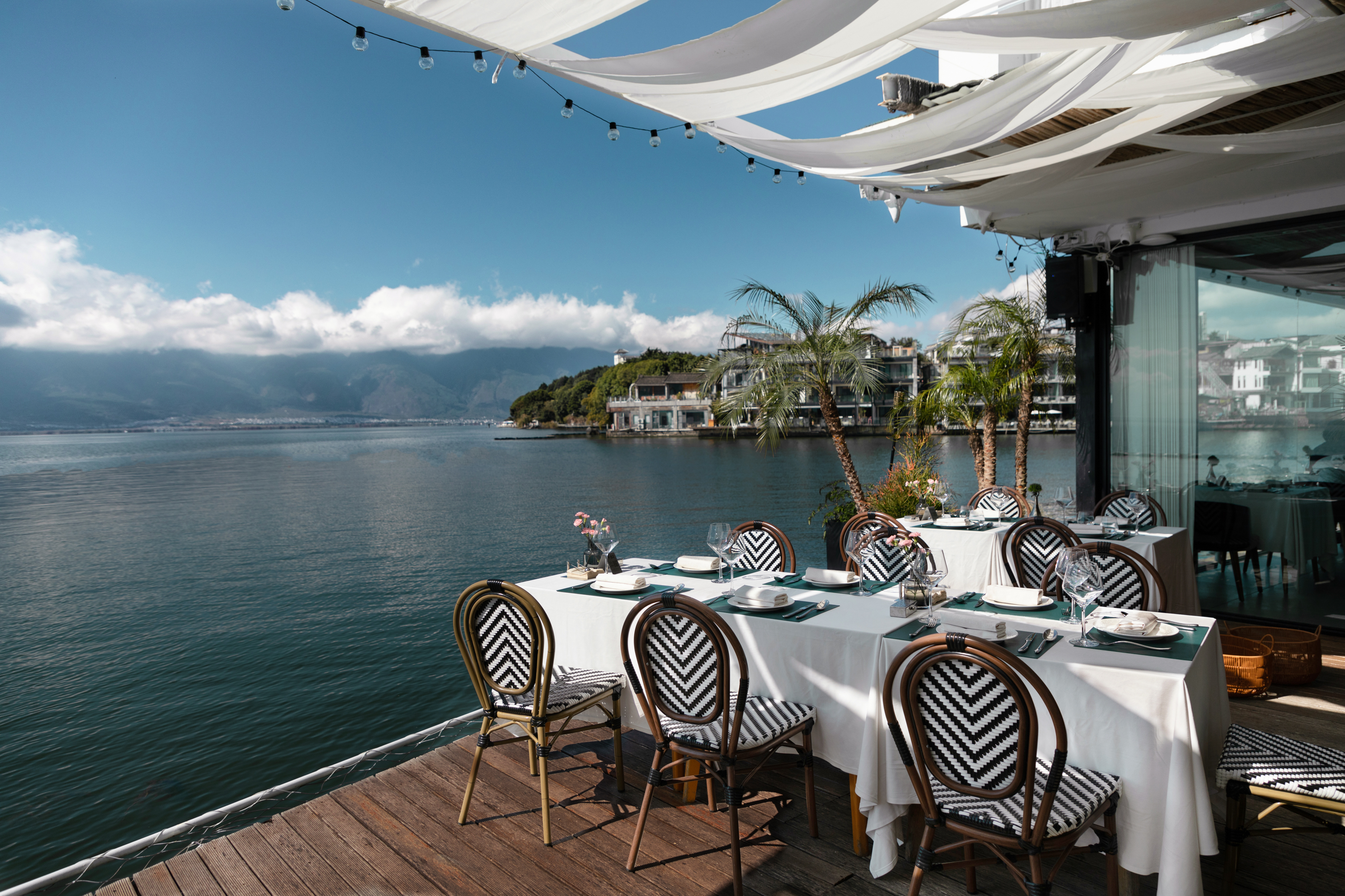 大理澜庭海景度假酒店·世内桃源·落日海景餐厅(双廊店)