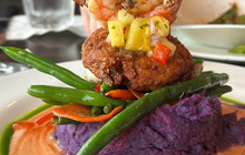Jackie Rey's Ohana Grill Hilo餐厅图片
