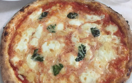 ESSENZA Cucina Pizza