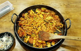 Mr. Dakgalbi