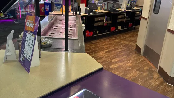 Chuck E. Cheese